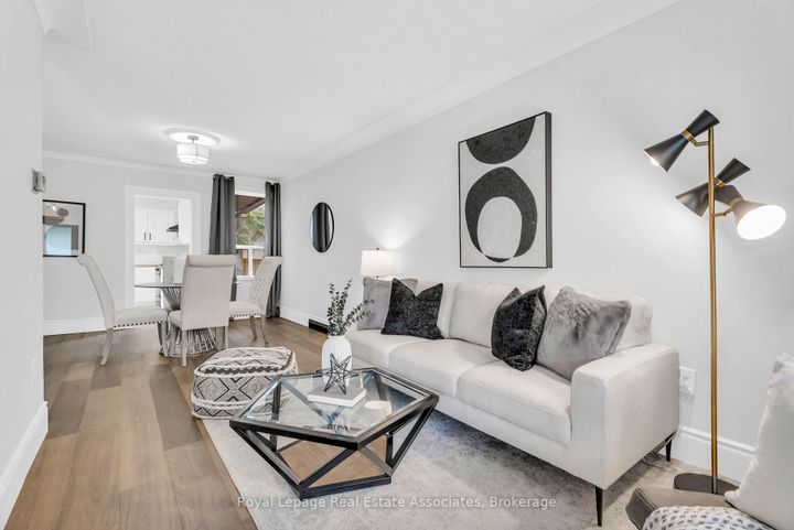 Photo 6 at 10 Gordon Street, Crown Point, Hamilton