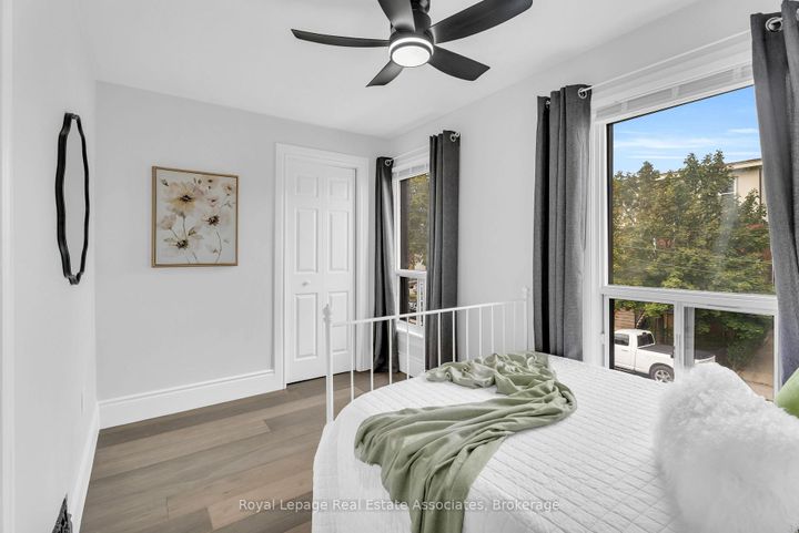 Photo 23 at 10 Gordon Street, Crown Point, Hamilton