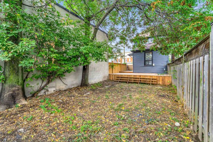 Photo 32 at 10 Gordon Street, Crown Point, Hamilton