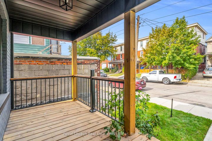 Photo 36 at 10 Gordon Street, Crown Point, Hamilton