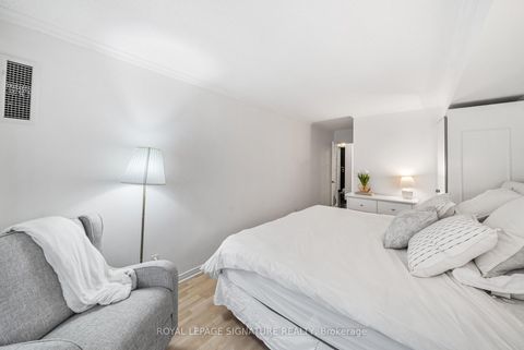 Photo 21 at 206 - 18 Hollywood Avenue, Willowdale East, Toronto