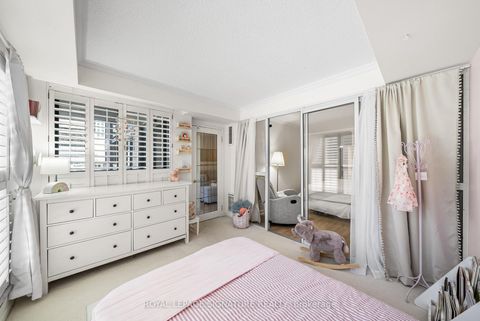 Photo 24 at 206 - 18 Hollywood Avenue, Willowdale East, Toronto