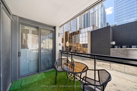 Photo 29 at 206 - 18 Hollywood Avenue, Willowdale East, Toronto