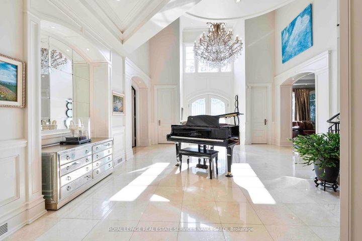 Photo 4 at 11 Doon Road, York Mills, Toronto