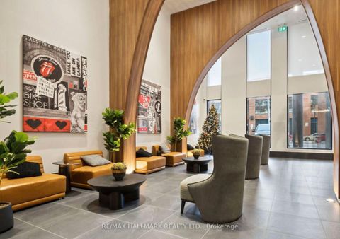 Photo 22 at 402 - 270 Dufferin Street, South Parkdale, Toronto