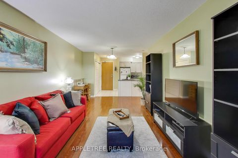 Photo 5 at 209 - 9 Northern Heights Drive, Langstaff, Richmond Hill