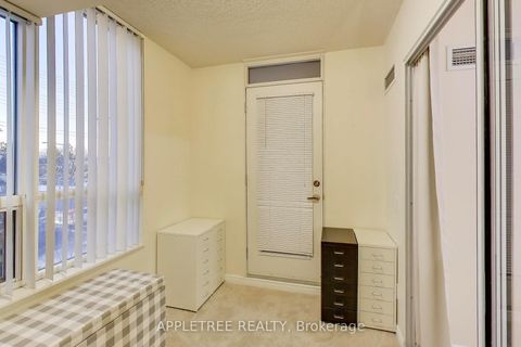 Photo 14 at 209 - 9 Northern Heights Drive, Langstaff, Richmond Hill