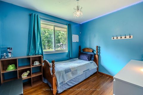 Photo 6 at 250 Sunnybrae Avenue, Stroud, Innisfil