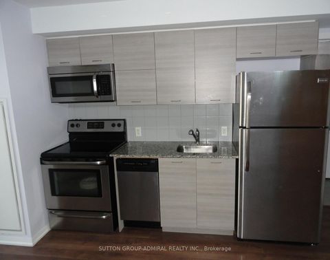 Photo 11 at 702 - 20 Joe Shuster Way, South Parkdale, Toronto