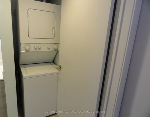 Photo 15 at 702 - 20 Joe Shuster Way, South Parkdale, Toronto