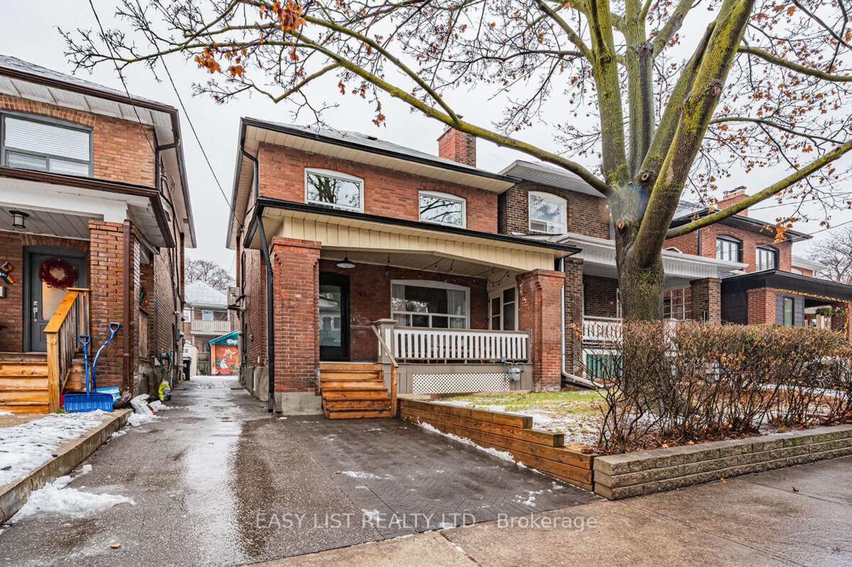 44 Parkdale Road, Swansea, Toronto 