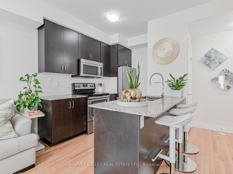 Photo 9 at 55 - 19 Eldora Avenue, Newtonbrook West, Toronto