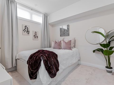 Photo 18 at 55 - 19 Eldora Avenue, Newtonbrook West, Toronto