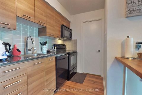 Photo 9 at 1015 - 135 Village Green Square, Malvern West, Toronto