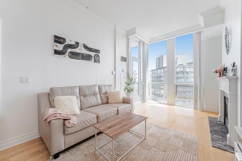 Photo 19 at 3304 - 3939 Duke Of York Boulevard, City Centre, Mississauga