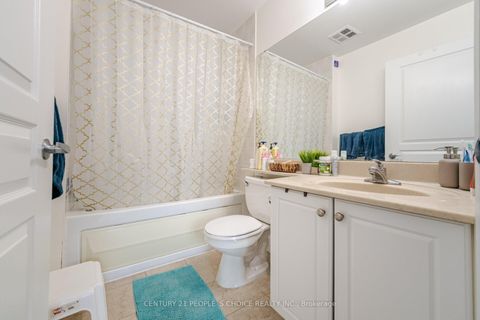 Photo 25 at 3304 - 3939 Duke Of York Boulevard, City Centre, Mississauga