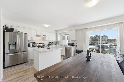 Photo 8 at 44 Jerome Way, Bowmanville, Clarington