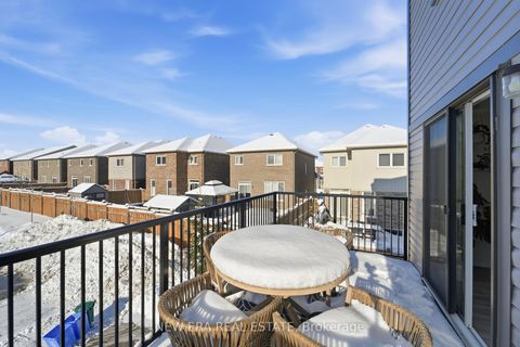 Photo 13 at 44 Jerome Way, Bowmanville, Clarington