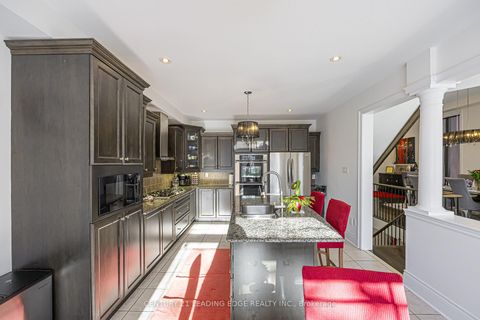 Photo 22 at 183 Maurier Boulevard, Patterson, Vaughan