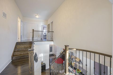 Photo 30 at 183 Maurier Boulevard, Patterson, Vaughan