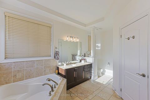 Photo 36 at 183 Maurier Boulevard, Patterson, Vaughan