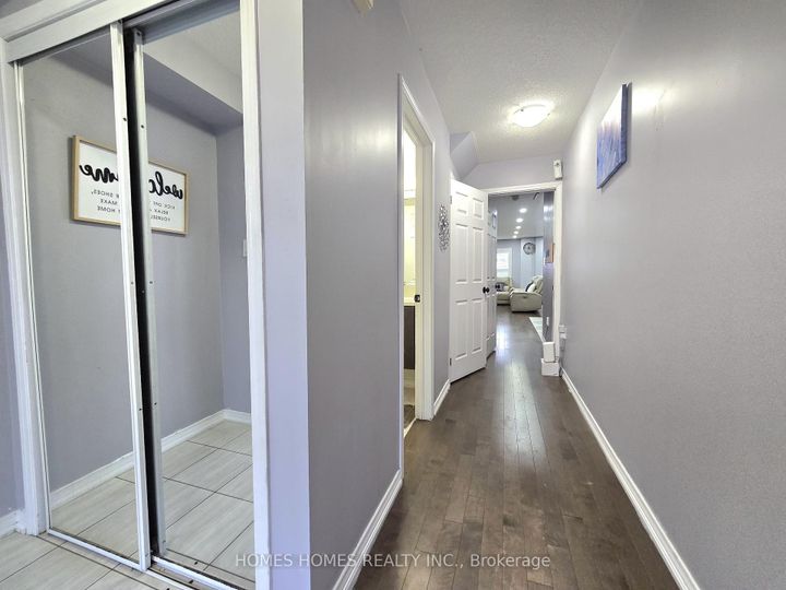 Photo 5 at 170 Golden Springs Drive, Northwest Brampton, Brampton