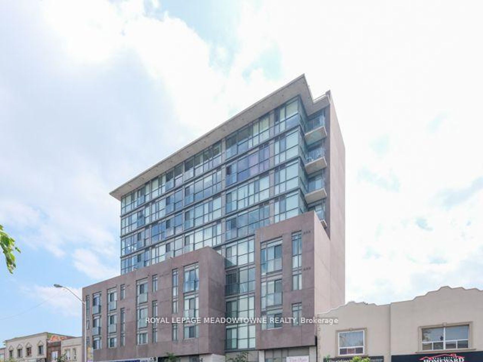 601 - 2055 Danforth Avenue, Woodbine Corridor, Toronto 