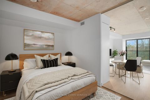 Photo 17 at 302 - 2720 Dundas Street W, Junction Area, Toronto