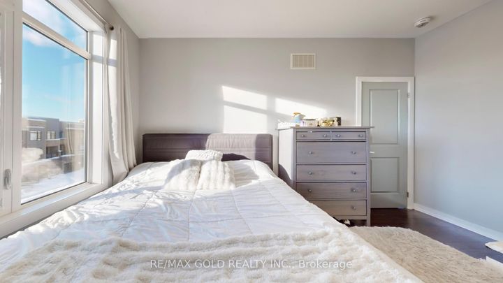 Photo 32 at 3 Glenngarry Crescent, Rural Vaughan, Vaughan