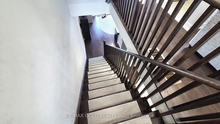 Photo 37 at 3 Glenngarry Crescent, Rural Vaughan, Vaughan