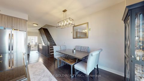 Photo 21 at 3 Glenngarry Crescent, Rural Vaughan, Vaughan