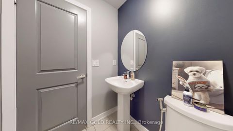 Photo 22 at 3 Glenngarry Crescent, Rural Vaughan, Vaughan