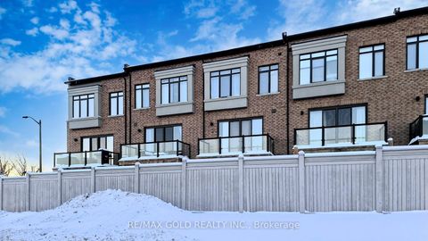 Photo 45 at 3 Glenngarry Crescent, Rural Vaughan, Vaughan