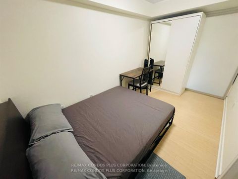 Photo 11 at 502 - 75 Queens Wharf Road, Waterfront Communities C1, Toronto