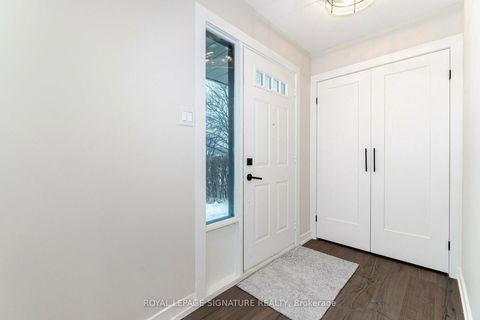 Photo 2 at 453 Leacock Drive, Letitia Heights, Barrie