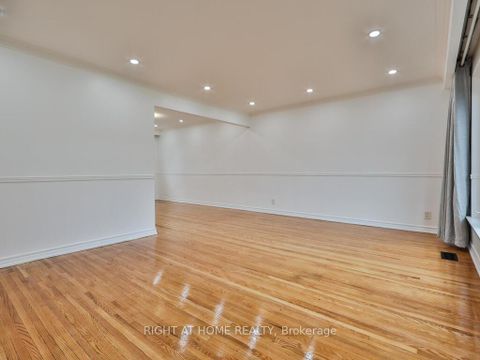 Photo 3 at 9 Allister Avenue, Cliffcrest, Toronto