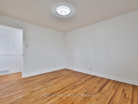 Photo 26 at 9 Allister Avenue, Cliffcrest, Toronto