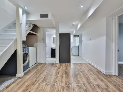 Photo 33 at 9 Allister Avenue, Cliffcrest, Toronto
