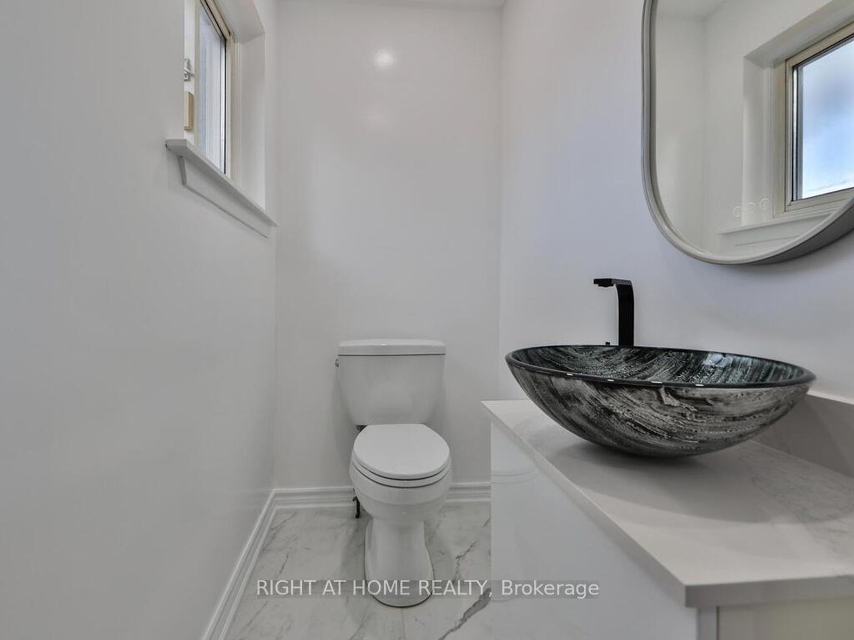 Photo 13 at 9 Allister Avenue, Cliffcrest, Toronto