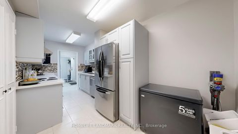 Photo 19 at 1001 - 25 Silver Springs Boulevard, L'Amoreaux, Toronto