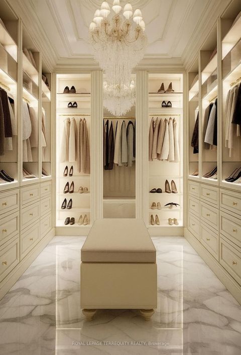 Photo 6 at 5 Jonagold Court, Rouge Woods, Richmond Hill