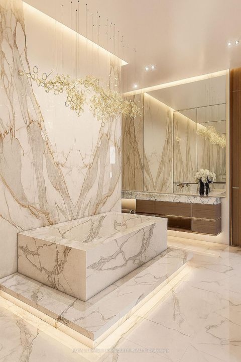 Photo 8 at 5 Jonagold Court, Rouge Woods, Richmond Hill