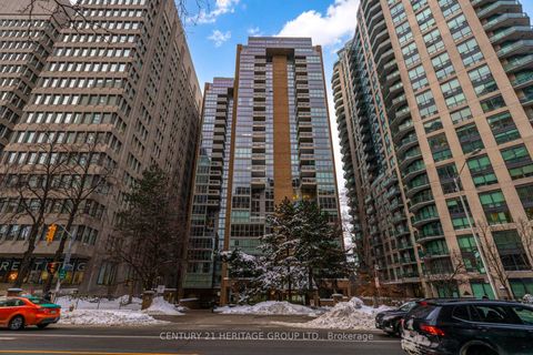 Photo 2 at 805 - 278 Bloor Street E, Moore Park, Toronto
