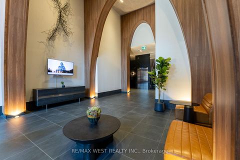 Photo 5 at 1207 - 270 Dufferin Street W, South Parkdale, Toronto