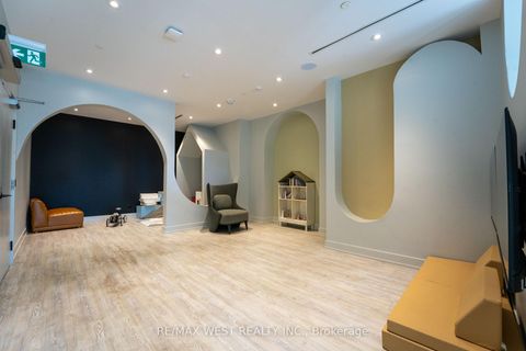 Photo 33 at 1207 - 270 Dufferin Street W, South Parkdale, Toronto