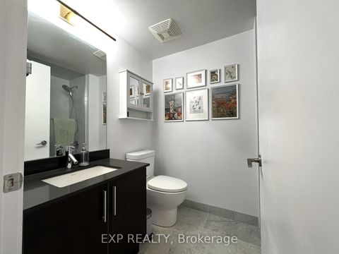 Photo 5 at 3007 - 2212 Lake Shore Boulevard W, Mimico, Toronto