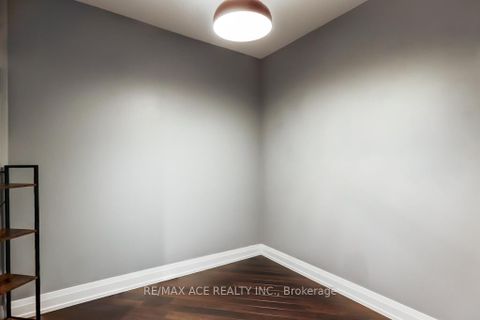 Photo 5 at 315 - 1060 Sheppard Avenue W, York University Heights, Toronto