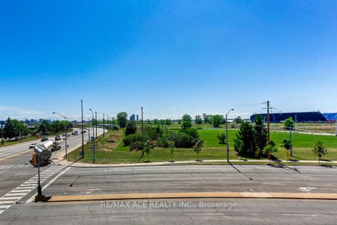 Photo 20 at 315 - 1060 Sheppard Avenue W, York University Heights, Toronto