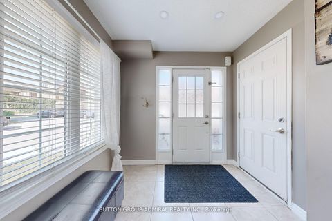 Photo 3 at 50 Jim Baird Mews, CFB, Toronto