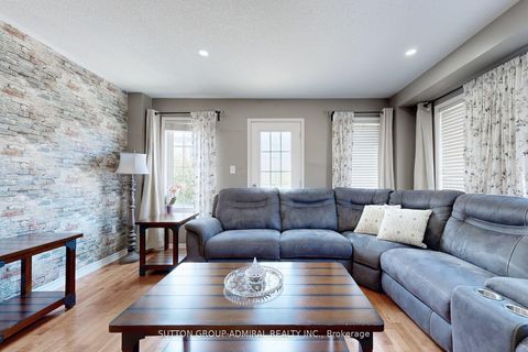 Photo 14 at 50 Jim Baird Mews, CFB, Toronto